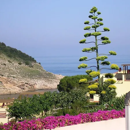 Locazione Turistica Cala Rossa.3 Appartamento *
